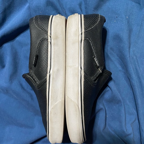 Vans black slip on shoes women’s 6.5 - Picture 6 of 10